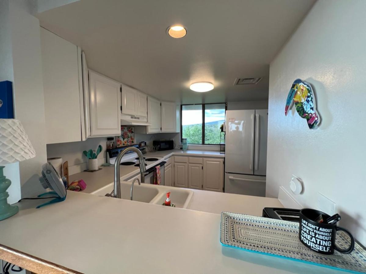 Kona Magic Ali'I - Top Floor Views, Pool, Beach, Sunsets 카일루아 코나 외부 사진